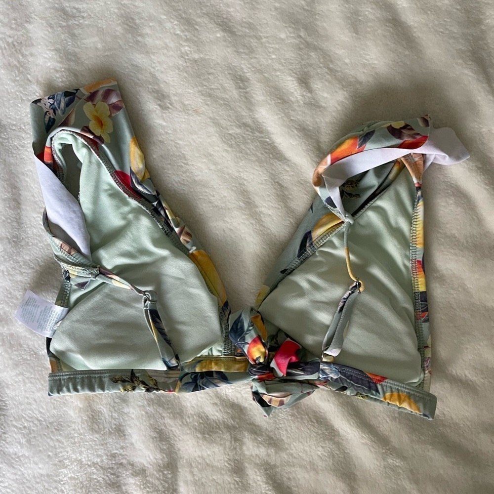 Kona Sol Multicolor Bikini Top - Picture 4 of 4